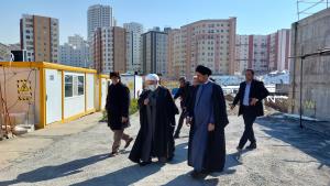بازدید نماینده ولی فقیه و رئیس شورای مرکزی بنیاد مسکن انقلاب اسلامی از پروژه های مسکن شهری خراسان رضوی