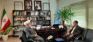 دیدار  مهندس زنگانه مدیرعامل شرکت سرمایه گداری بازرگانی مسکن با نماینده ولی فقیه و رئیس شورای مرکزی در بنیاد مسکن انقلاب اسلامی